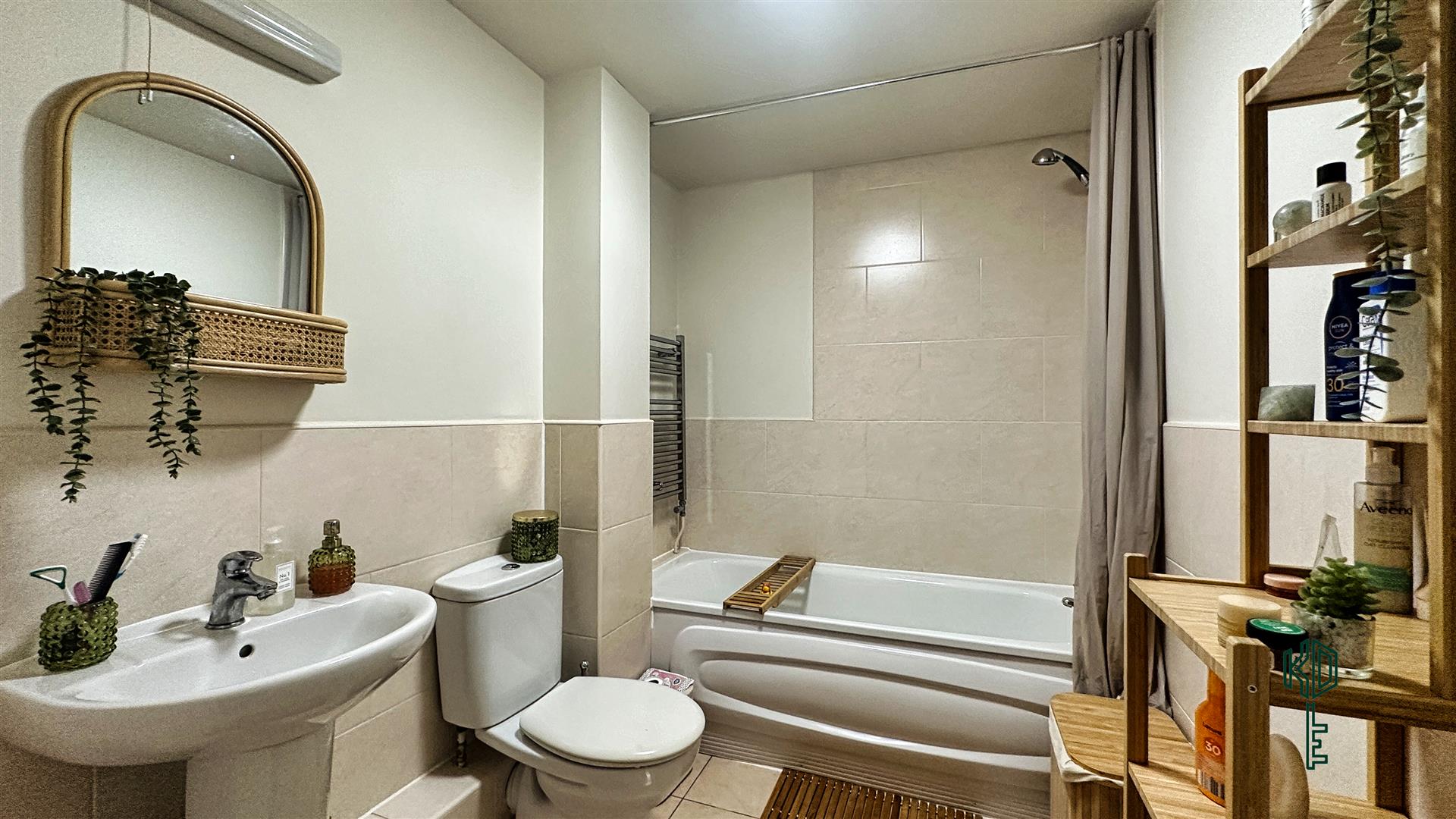 2 Bedroom Apartment Oakdale Road, Oakdale, Poole